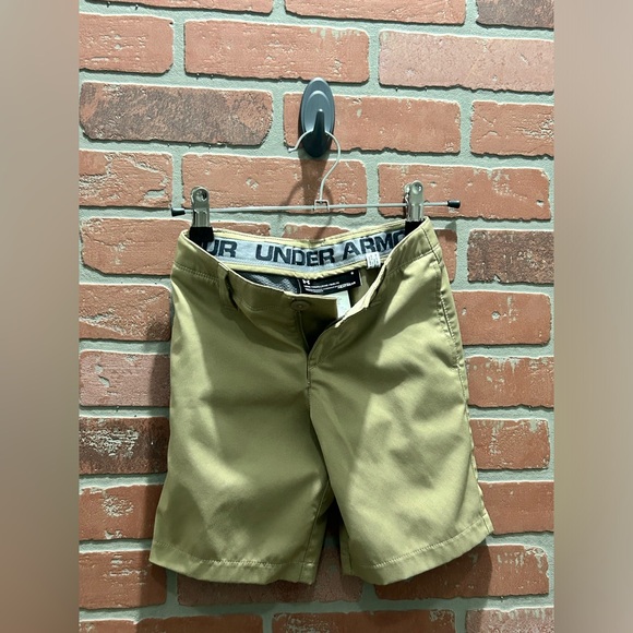Under Armour boys hear gear size 6 golf/athletic shorts EUC - Picture 4 of 5